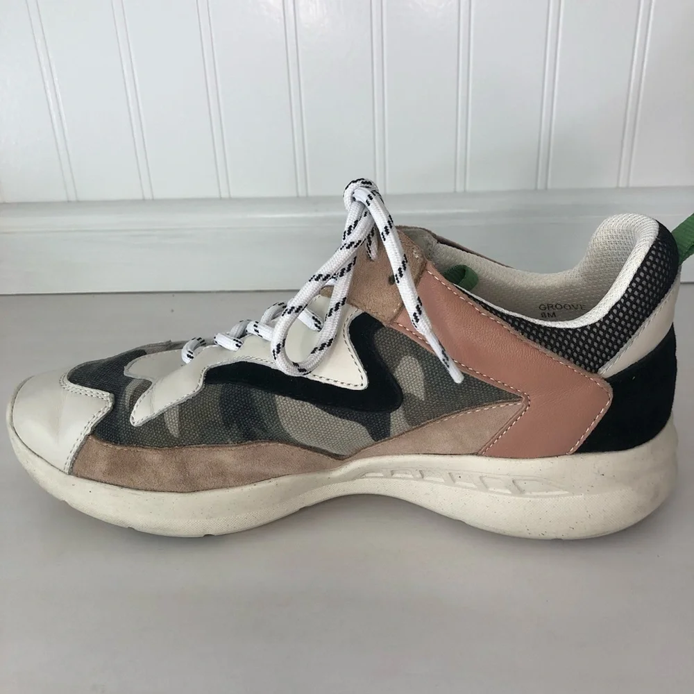 Sanctuary Groove Camo Printed Sneaker Camouflage - Picture 6 of 16